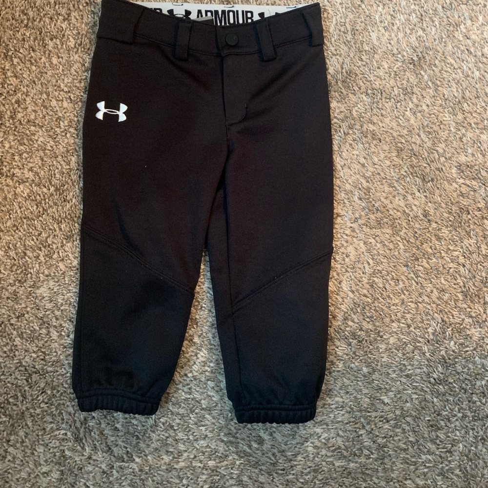 Toddler Under Armour t-ball pants